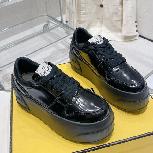 FENDI FENDI LOW-TOP TRAINER IN BLACK CALFSKIN