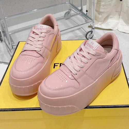 FENDI FENDI LOW-TOP TRAINER IN LIGHT PINK CALFSKIN