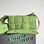 Bottega Veneta BV CASSETTE 32 BAG IN GREEN FERN POLYAMIDE