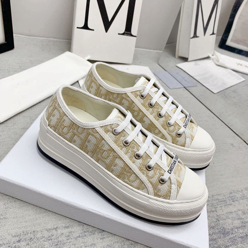 DIOR walkn 45 gold white oblique embroidery canvas