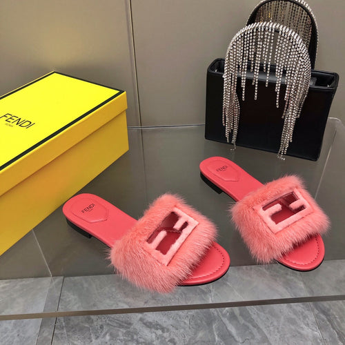 FENDI FENDI BAGUETTE MINK SLIDE SLIPPER IN ROSE RED FUR