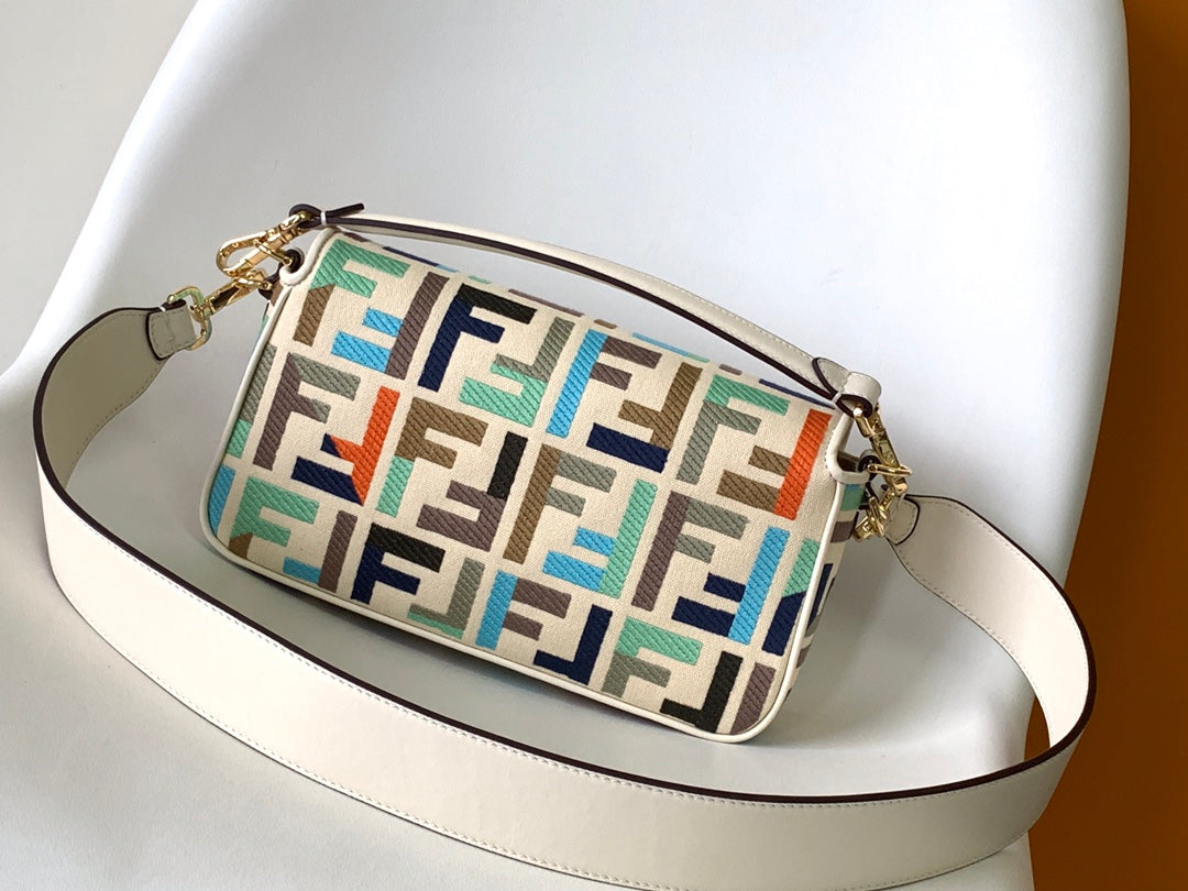 FENDI Fend Baguette White and Multicolour Canvas Bag 27 with FF Embroidery Ghw