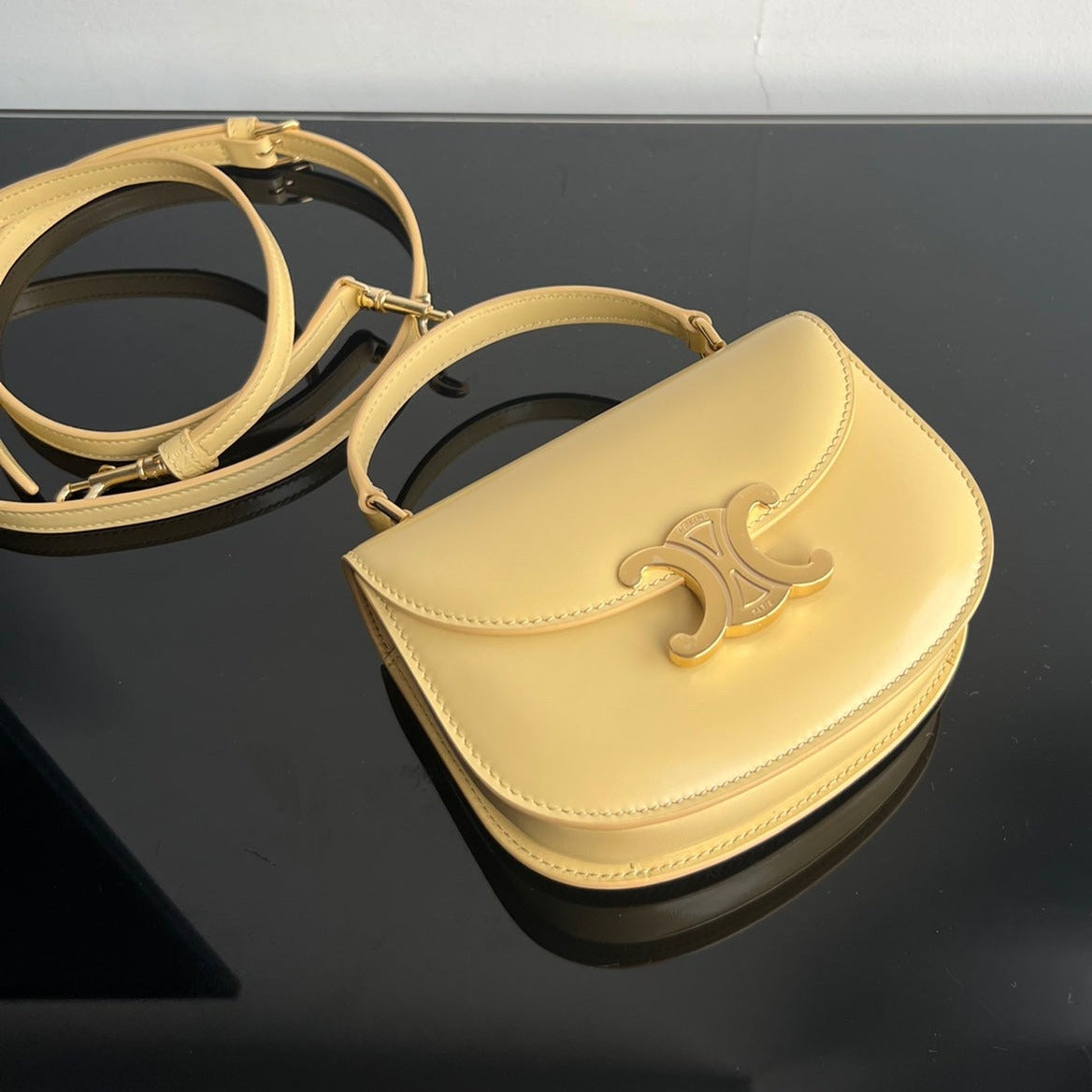 Celine TRIOMPHE SHINY CALFSKIN HANDBAG 18 YELLOW PASTEL