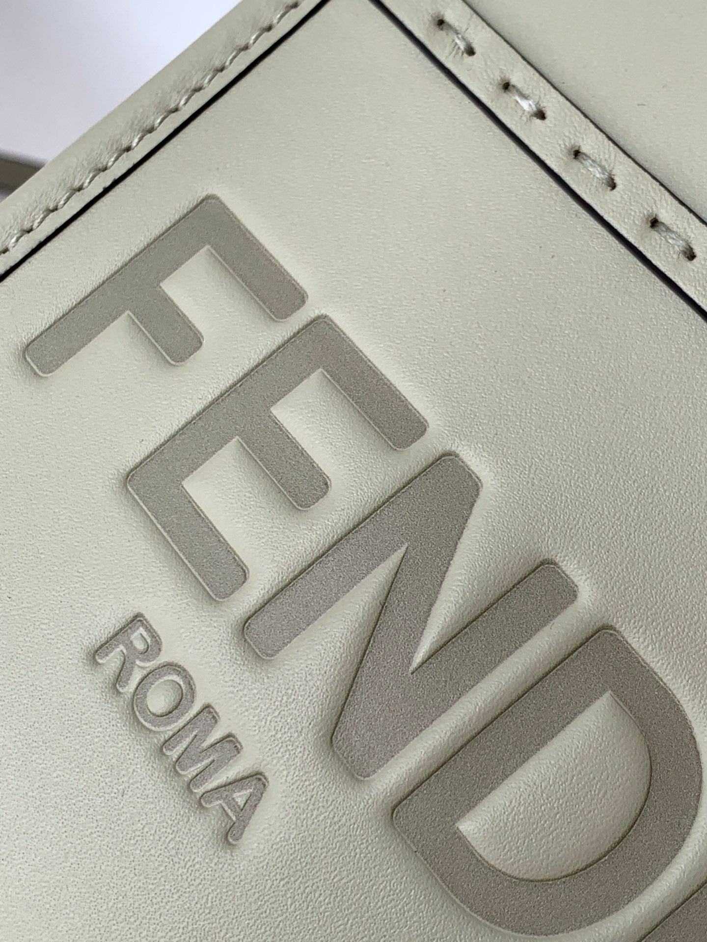 FENDI Fend Mini Sunshine Shopper Bag 18 Light Grey Leather