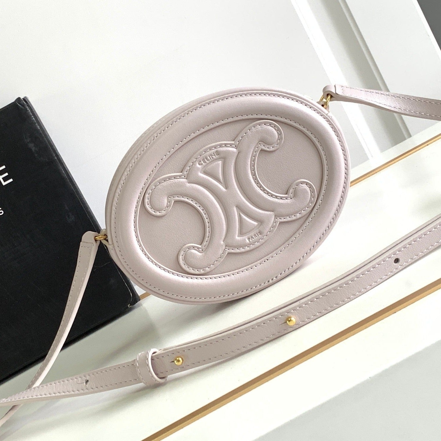 Celine SMOOTH CALFSKIN 16 OVAL WHITE BAG