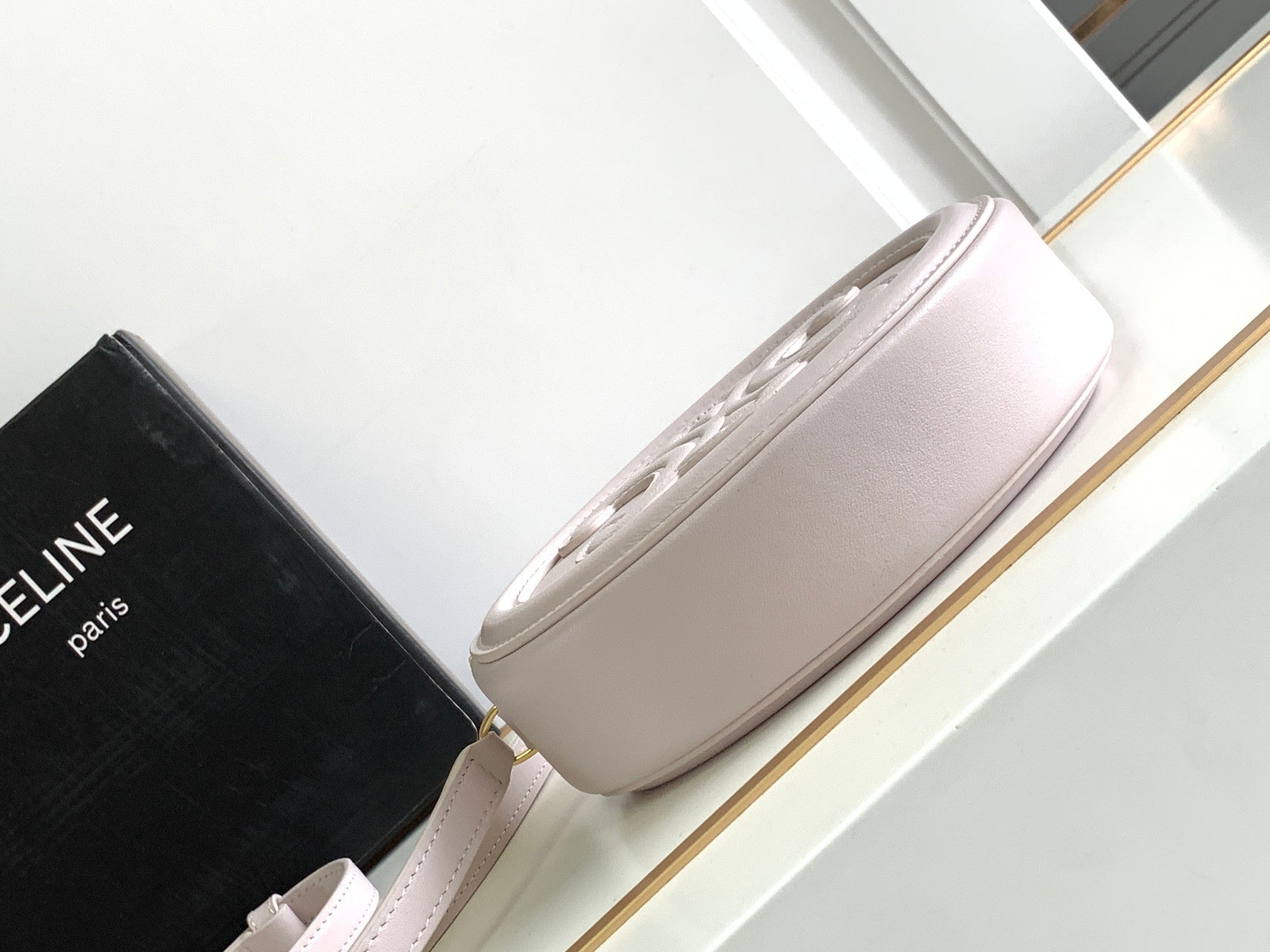 Celine SMOOTH CALFSKIN 16 OVAL WHITE BAG