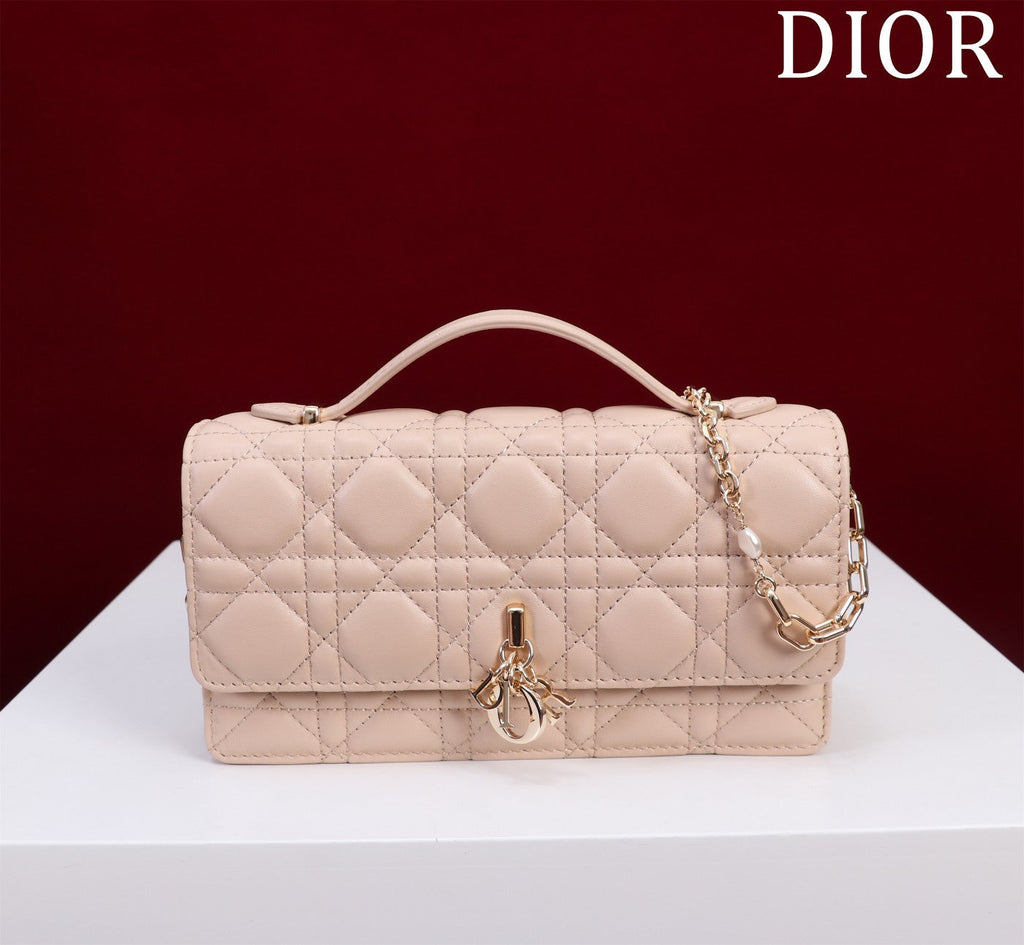 DIOR my mini 21 powder pink lambskin