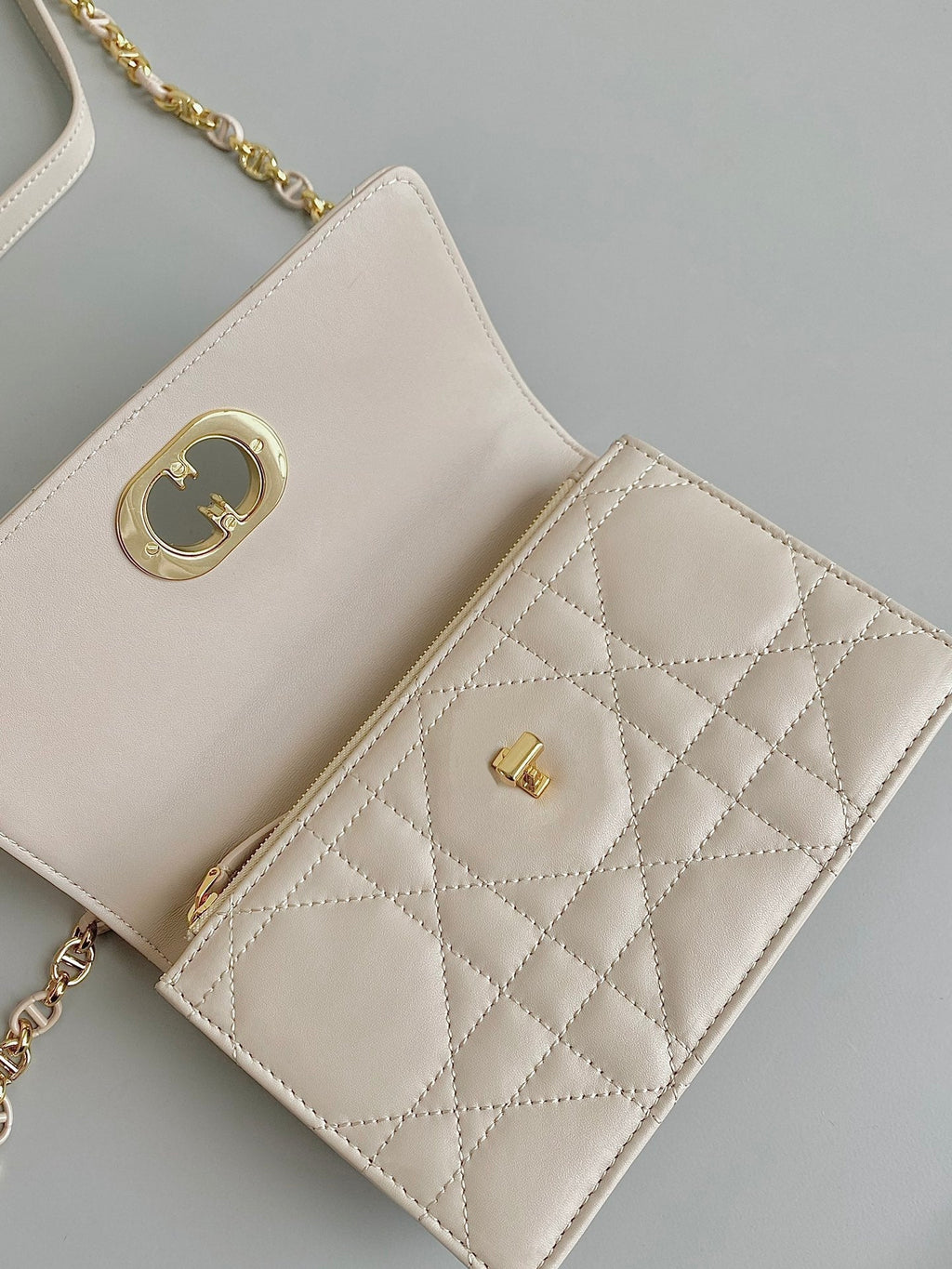 DIOR MINI CHAIN BAG 17 IN BEIGE CALFSKIN