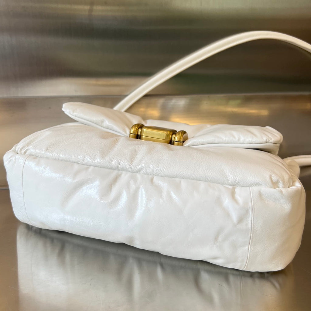 Bottega Veneta PAD PUFFER BAG 29 IN WHITE COWHIDE LEATHER