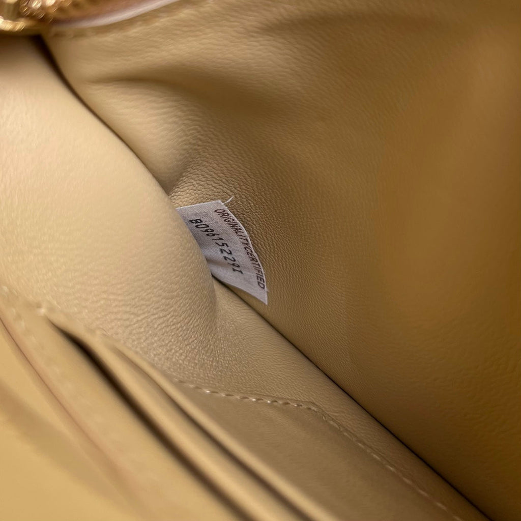 Bottega Veneta FLIP FLAP 23 BAG IN BEIGE LAMBSKIN