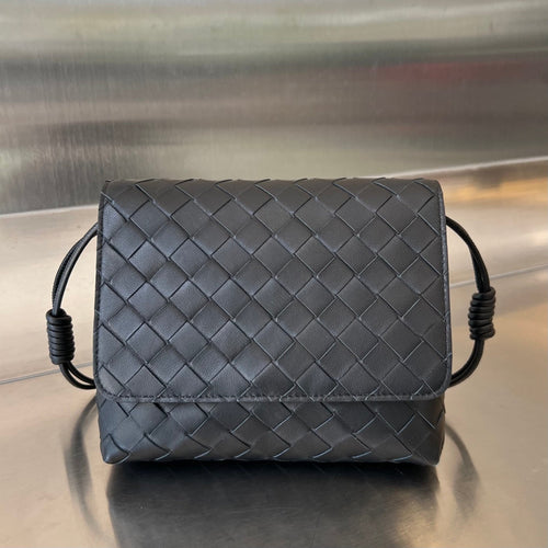 Bottega Veneta BV Mini Crossbody Bag 19cm Black Calfskin Ghw