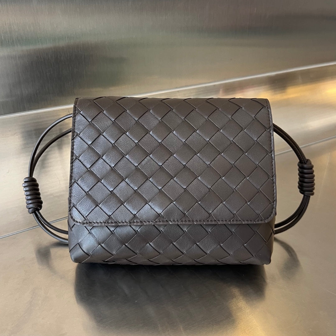 Bottega Veneta BV Mini Crossbody Bag 19cm Chocolate Calfskin Ghw