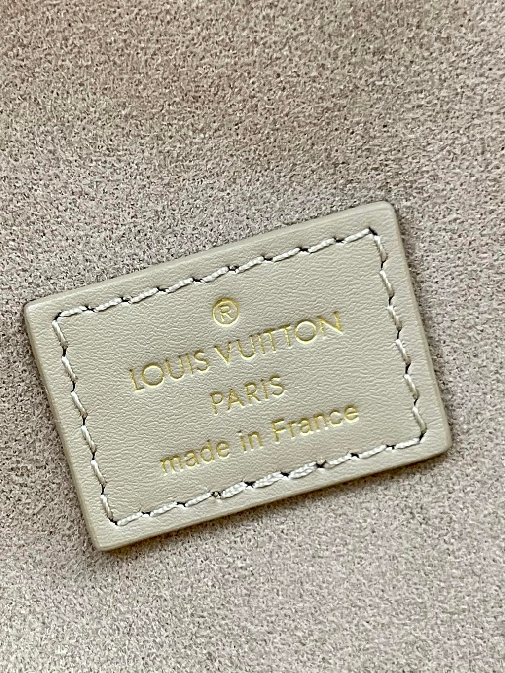 Louis Vuitton VANITY 19 IN LIGHT BROWN MONOGRAM EMBOSSED CALFSKIN GOLD HARDWARE