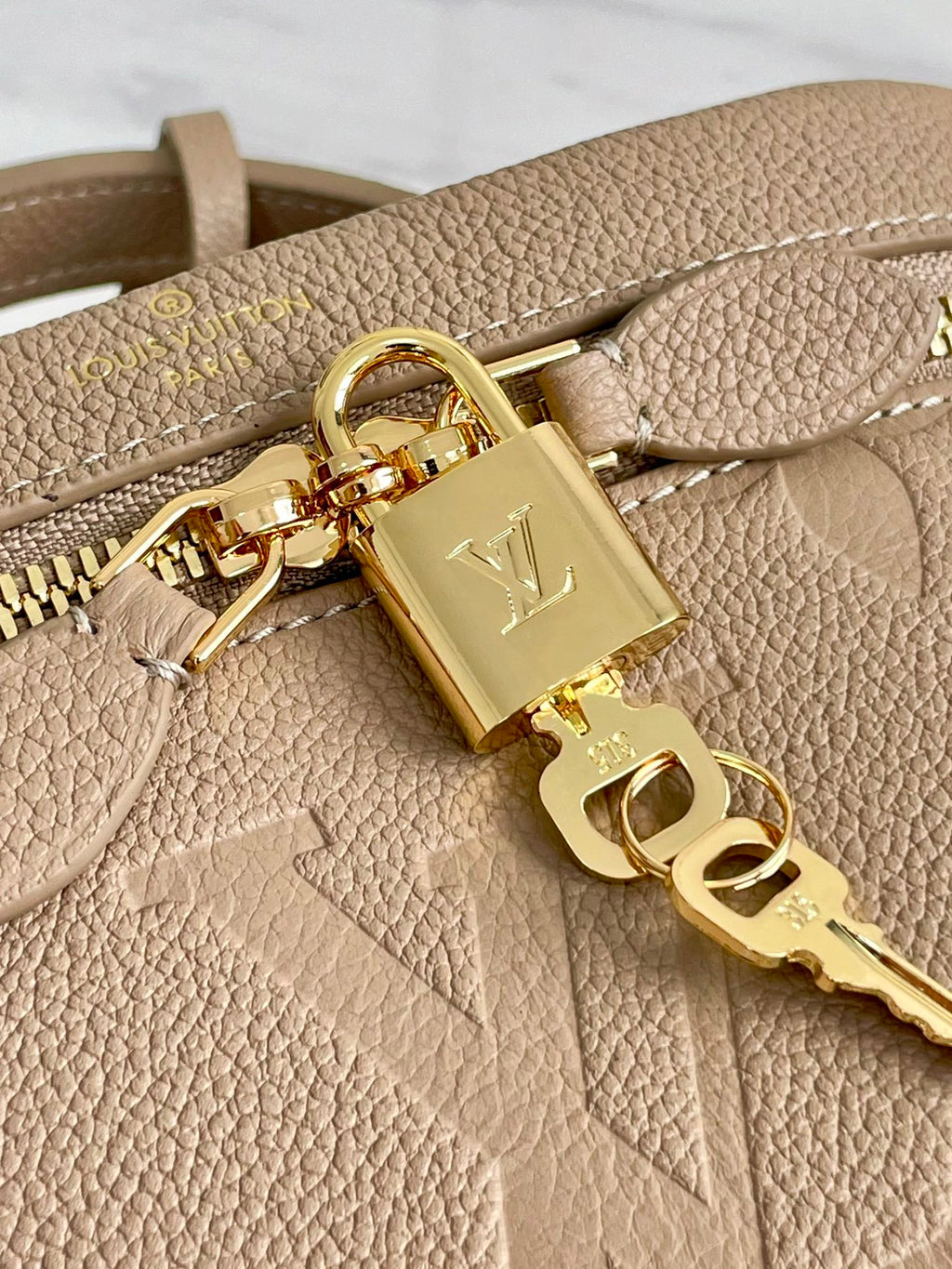 Louis Vuitton VANITY 19 IN LIGHT BROWN MONOGRAM EMBOSSED CALFSKIN GOLD HARDWARE