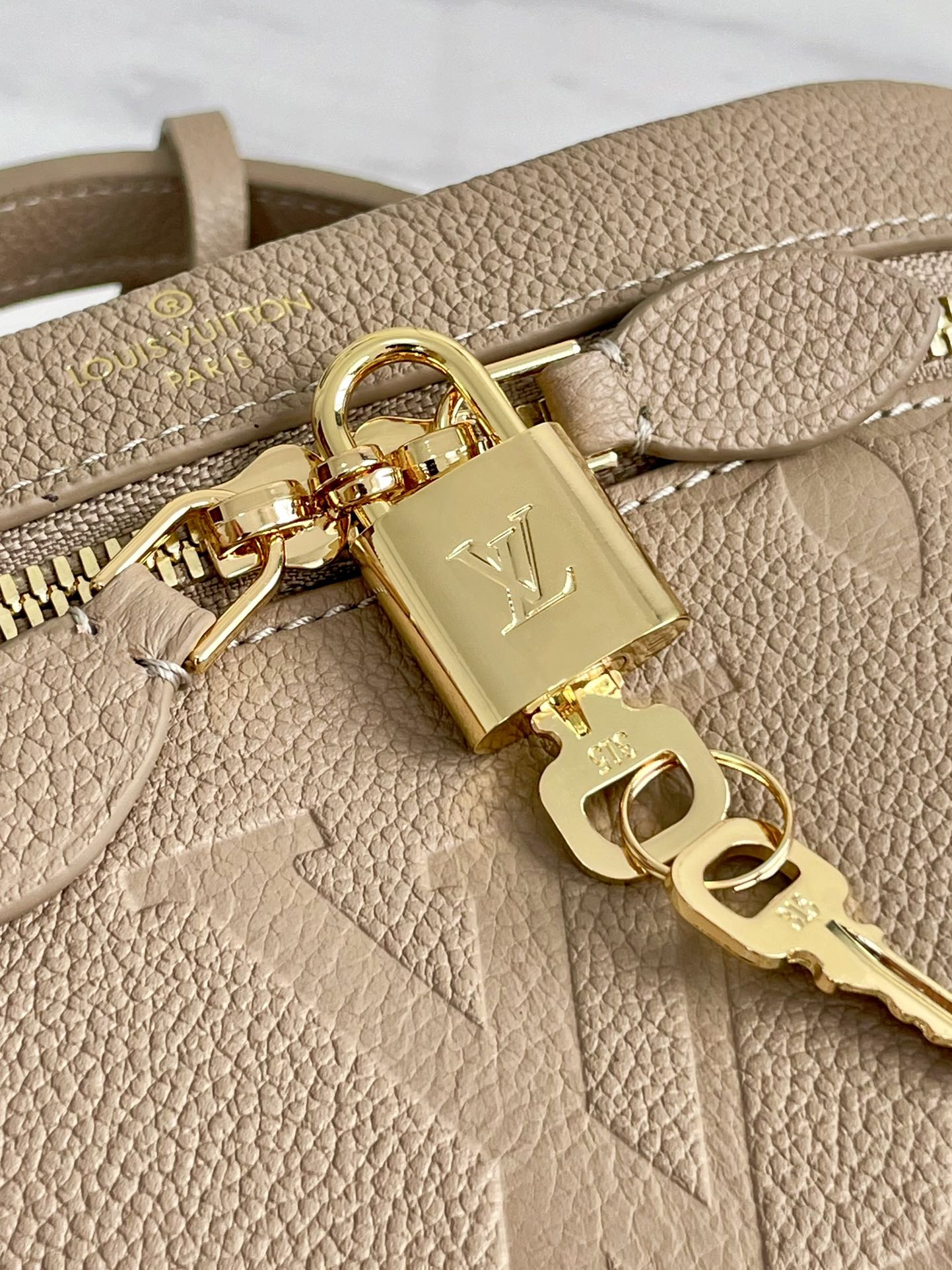 Louis Vuitton VANITY 19 IN LIGHT BROWN MONOGRAM EMBOSSED CALFSKIN GOLD HARDWARE