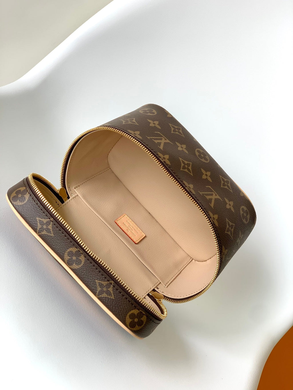 Louis Vuitton NICE MINI 20 TOILETRY POUCH