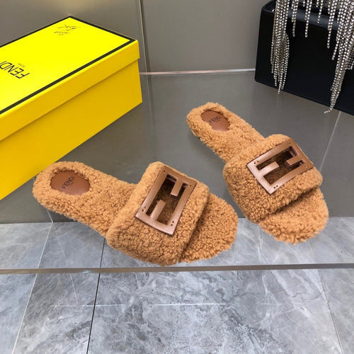 FENDI FENDI BAGUETTE SLIDE SLIPPERS IN CINNAMON BROWN WOOL