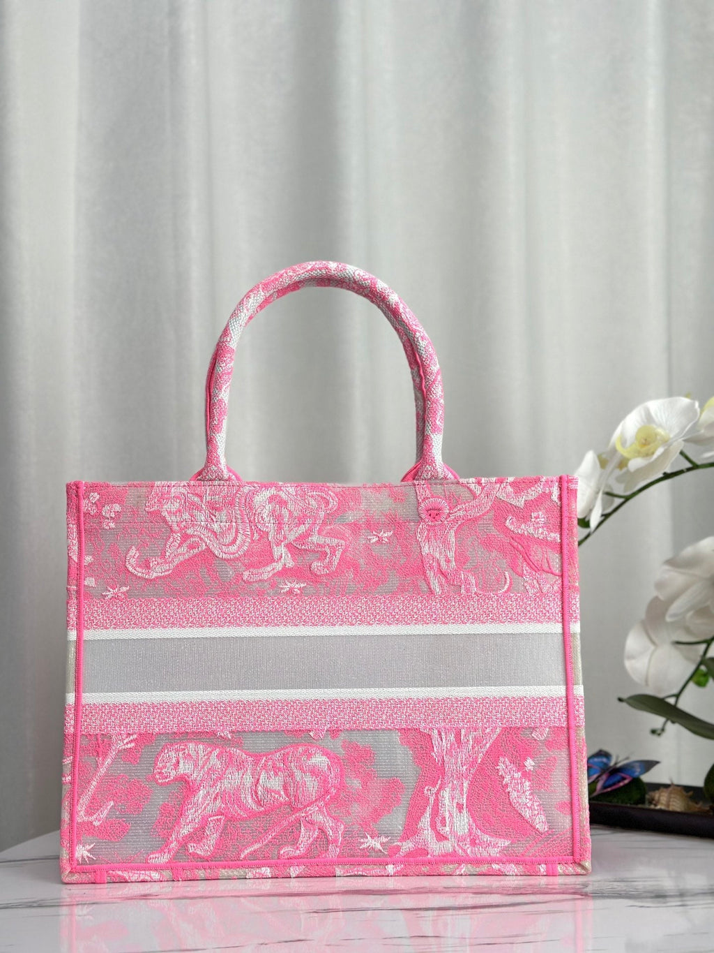DIOR MEDIUM BOOK TOTE 37 CANDY PINK MACROCANNAGE EMBROIDERY