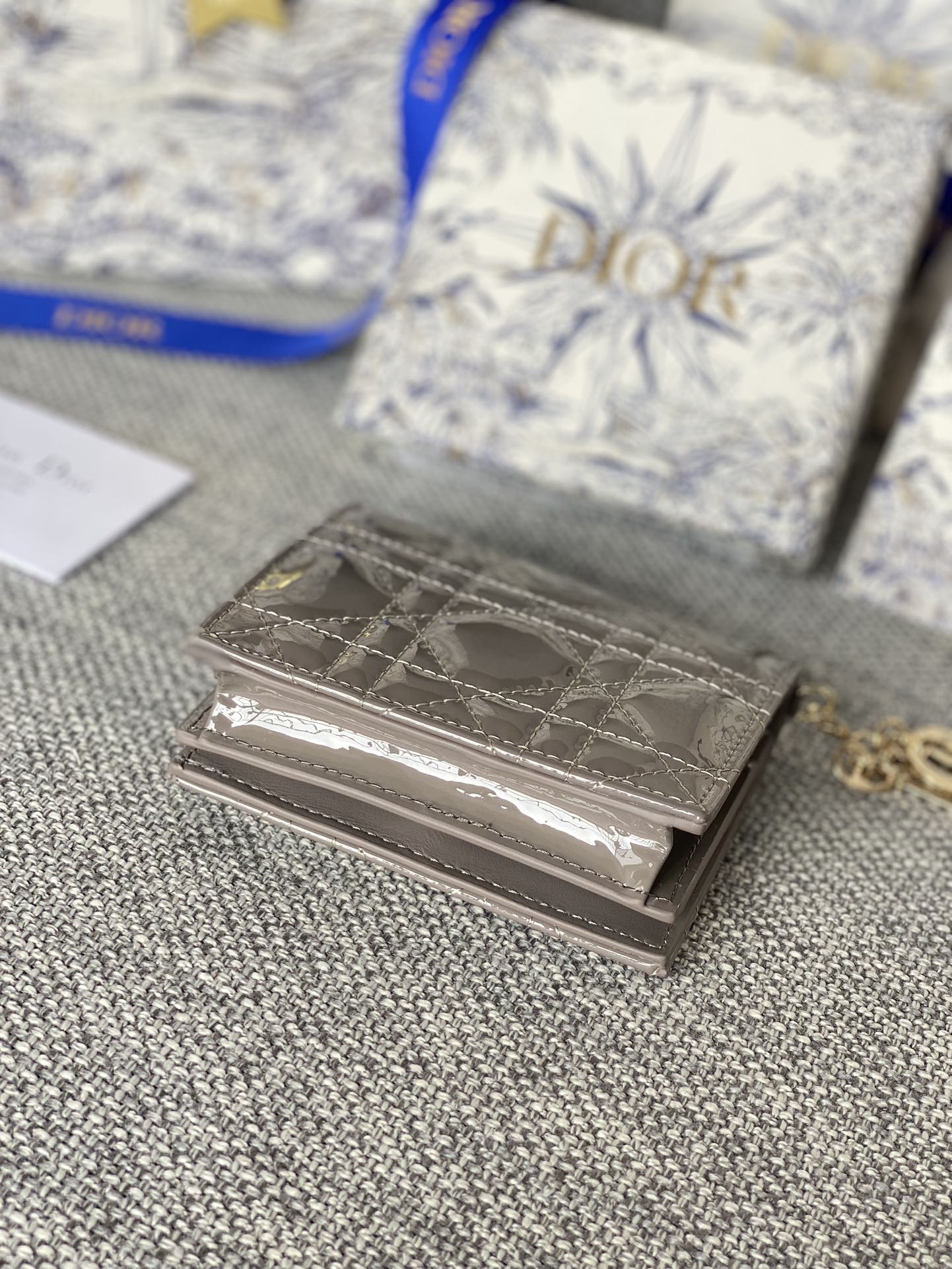 DIOR Caro 11cm Compact Wallet Shiny Grey Calfskin