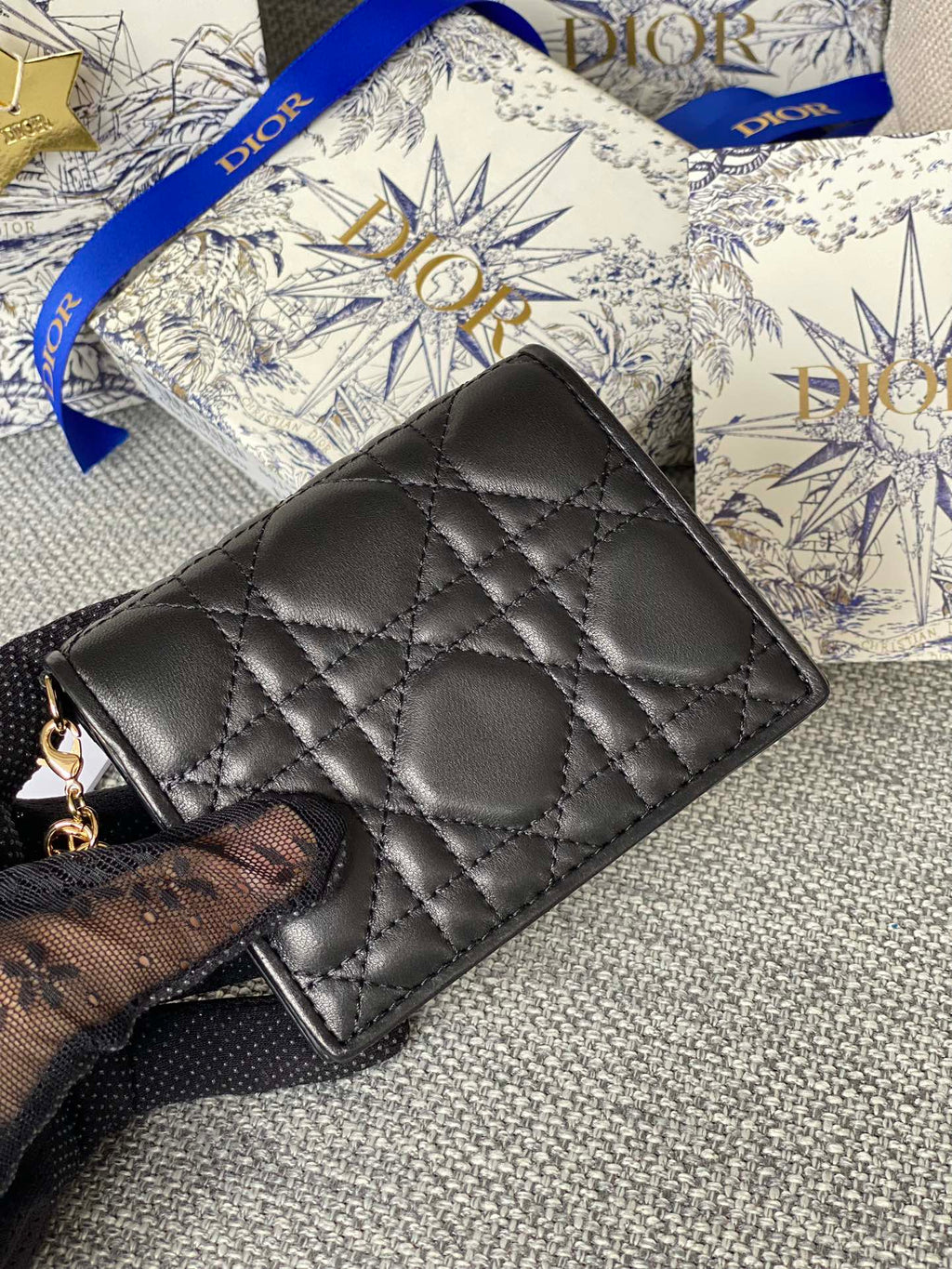 DIOR Caro 11cm Compact Wallet Black Calfskin