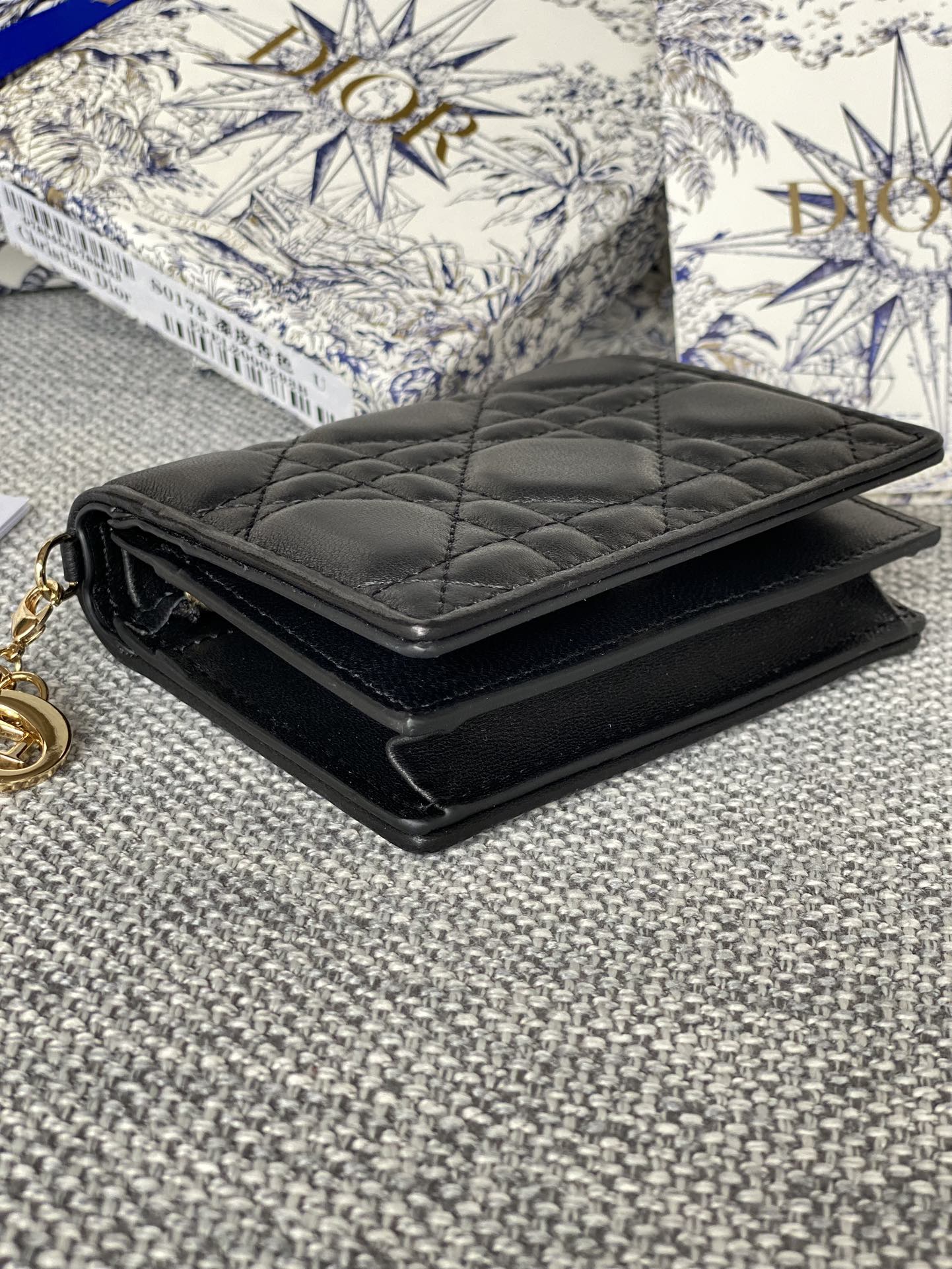 DIOR Caro 11cm Compact Wallet Black Calfskin