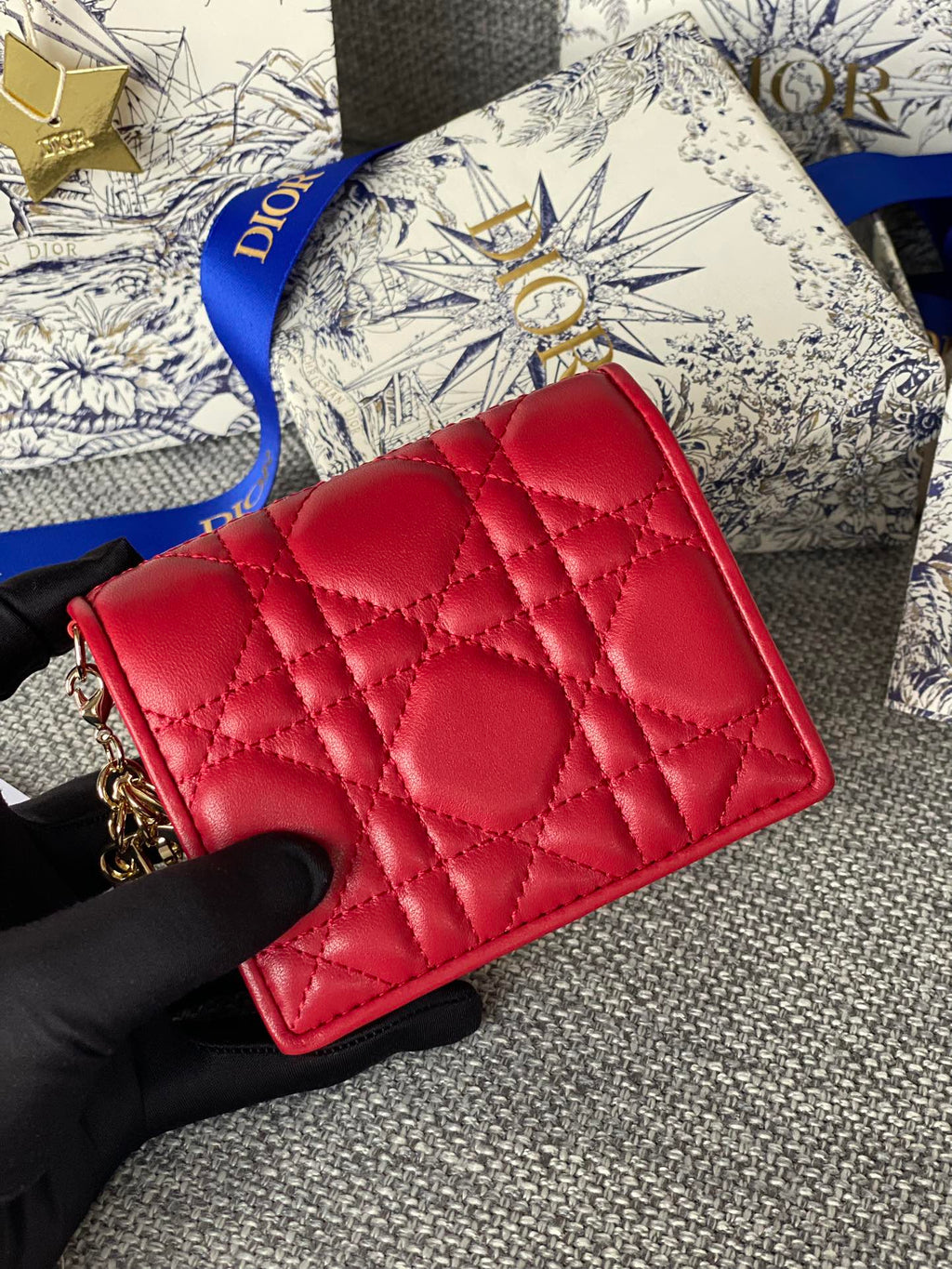 DIOR Caro 11cm Compact Wallet Red Calfskin