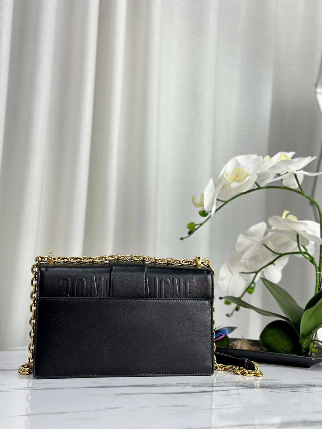 DIOR MONTAIGNE 25 BAG IN BLACK CALFSKIN