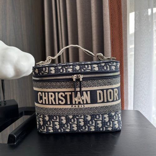 DIOR  DIORtravel vanity 25 black beige oblique embroidery