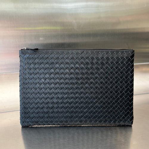Bottega Veneta INTRECCIATO 30 IN BLACK LAMBSKIN