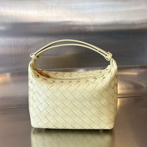 Bottega Veneta WALLACE 22 BAG IN YELLOW CREAM CALFSKIN