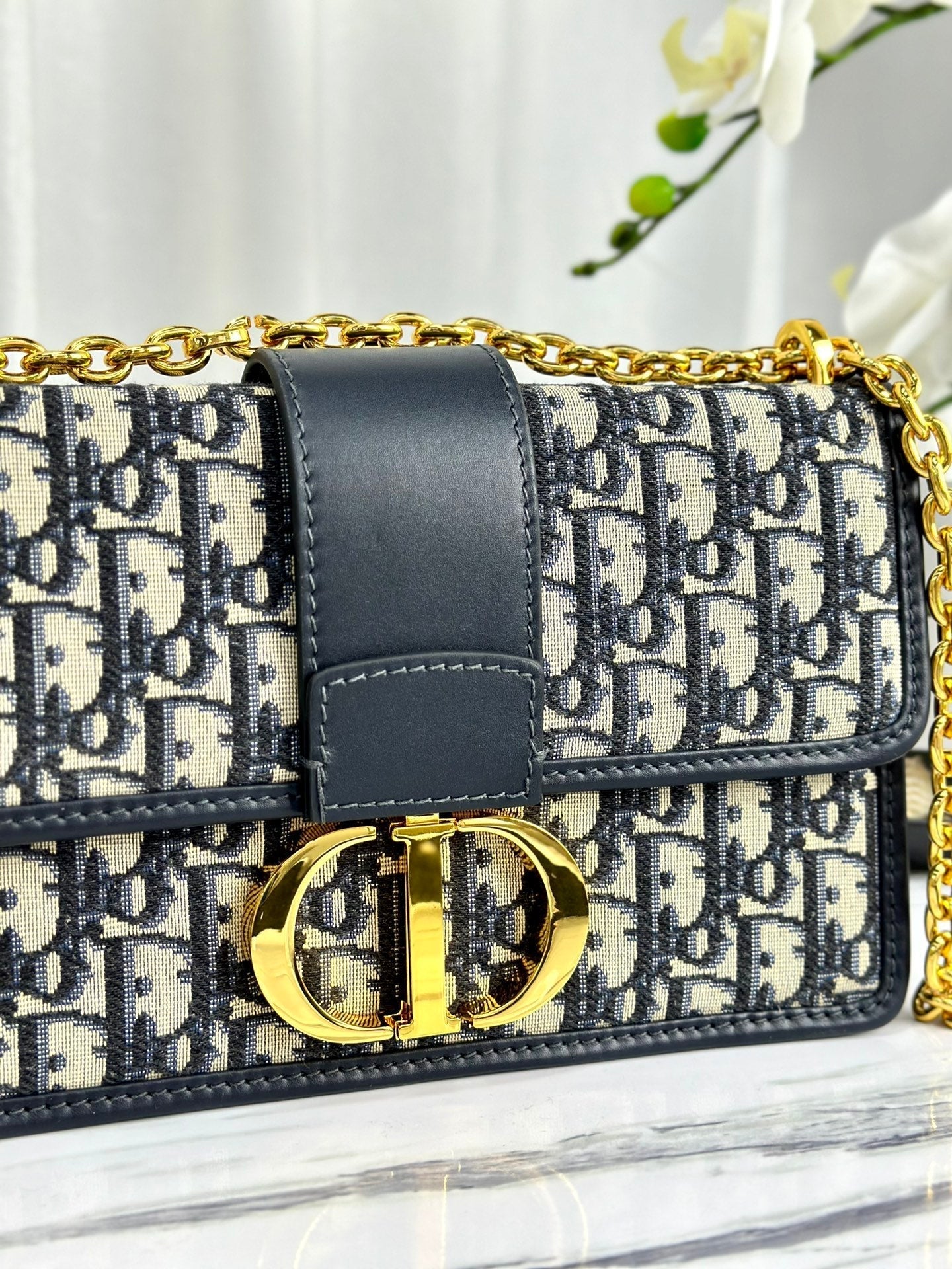 DIOR MONTAIGNE 25 BAG IN  BLUE OBLIQUE JACQUARD