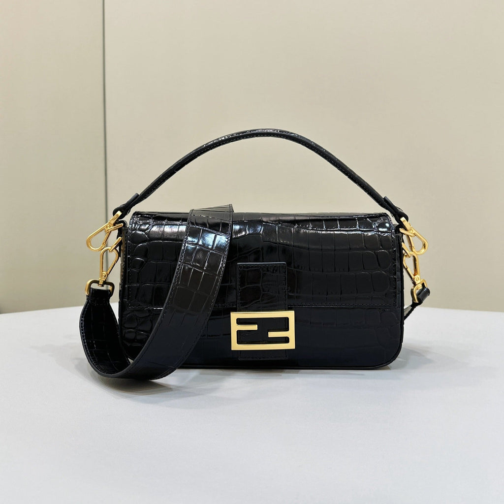 FENDI BAGUETTE 27 IN BLACK CROCODILE PATTERN GLOSSY CALFSKIN GOLD HARDWARE