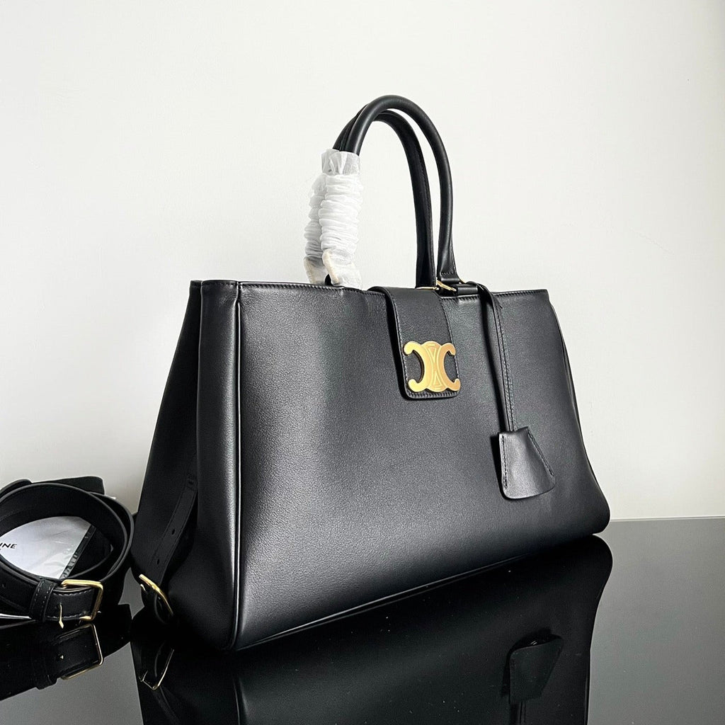 Celine TRIOMPHE 37 BLACK SOFT CALFSKIN HANDBAG