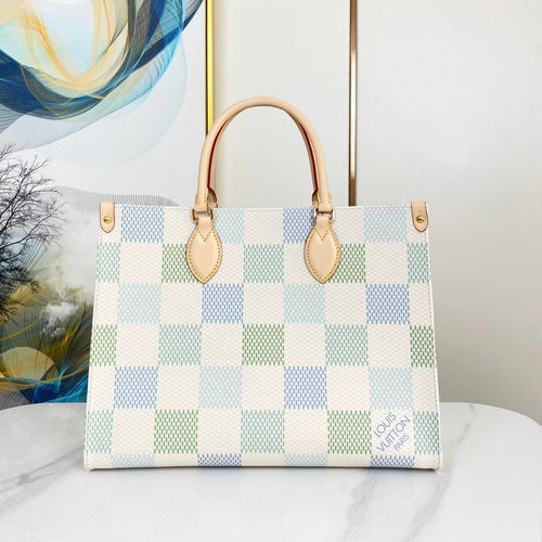 Louis Vuitton ONTHEGO 35 IN PISTACHIO DAMIER GIANT CANVAS