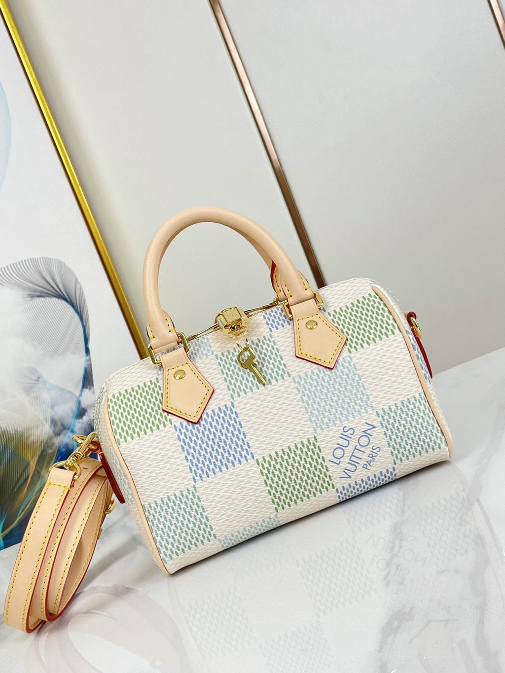 Louis Vuitton SPEEDY BANDOULIÈRE 20 IN PISTACHIO DAMIER GIANT CANVAS GOLD HARDWARE