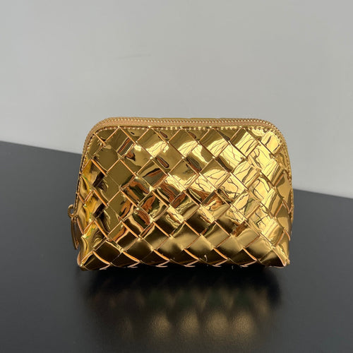 Bottega Veneta INTRECCIATO 16 BAG IN GOLDEN LAMBSKIN