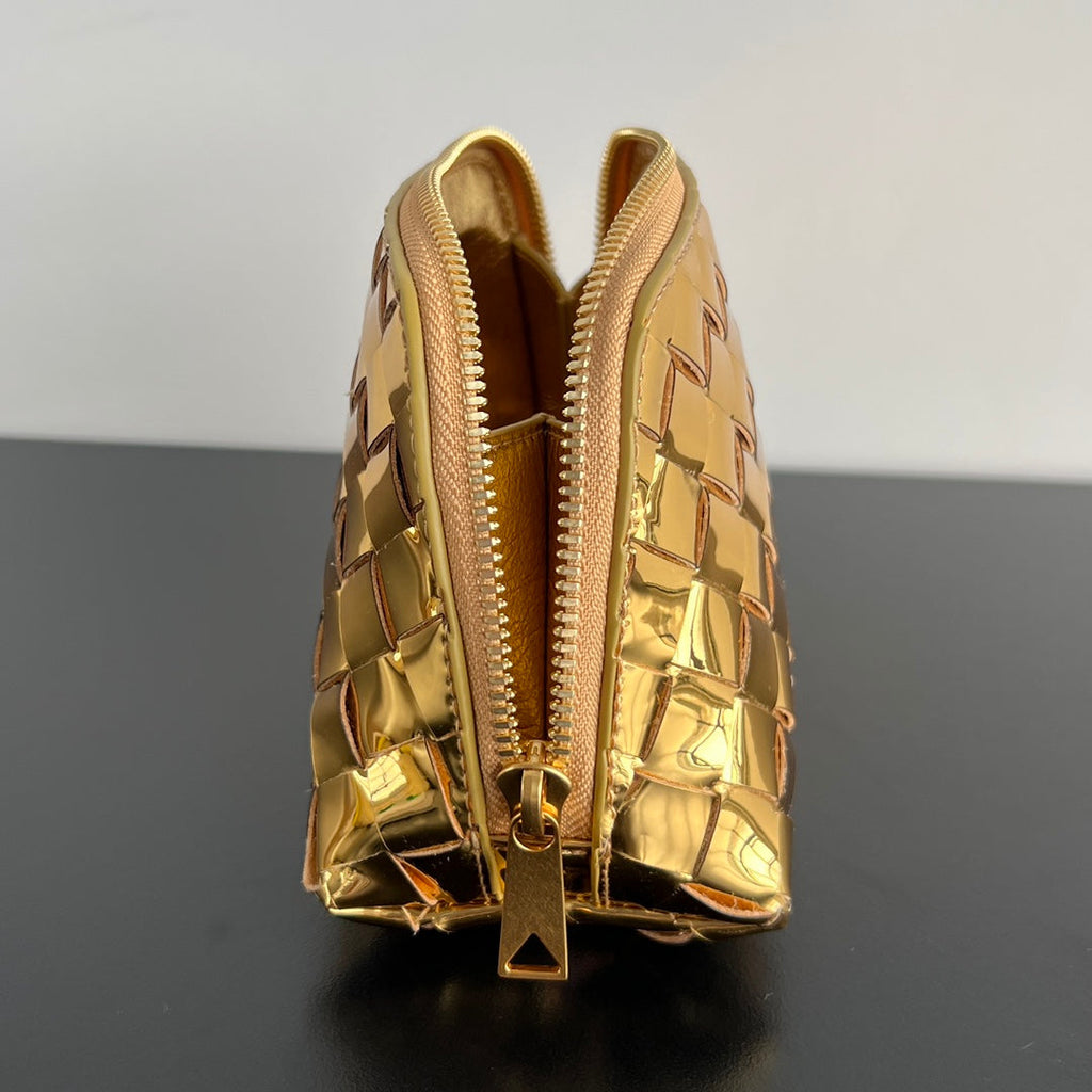 Bottega Veneta INTRECCIATO 16 BAG IN GOLDEN LAMBSKIN