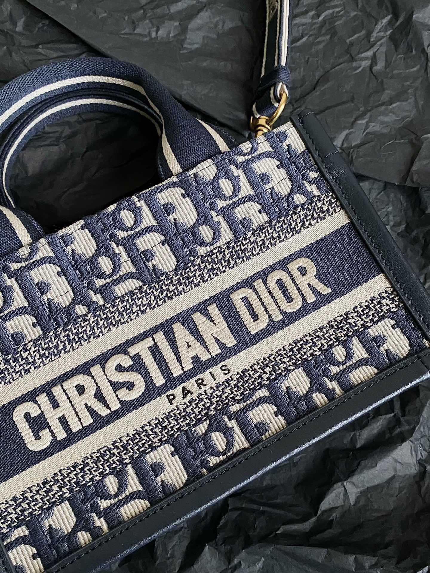 DIOR MINI BOOK TOTE 21 BLUE OBLIQUE EMBROIDERY