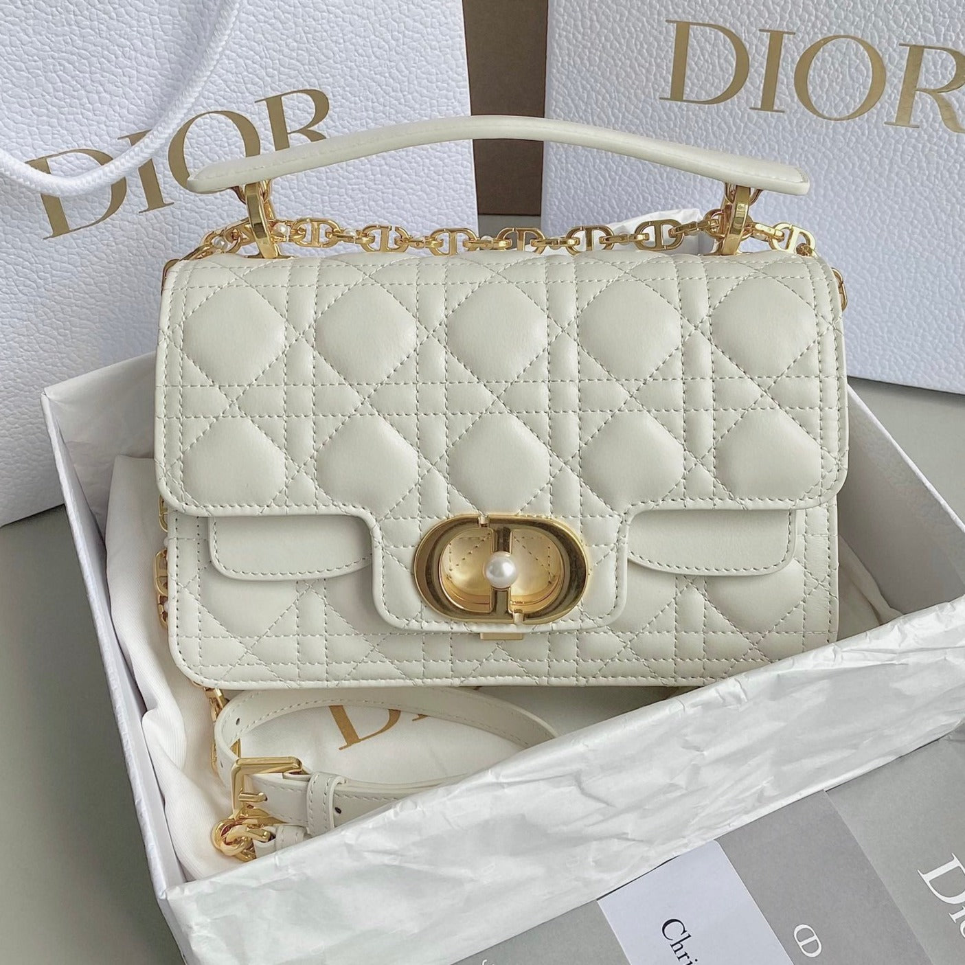 DIOR MINI JOLIE 22 BAG WHITE CALFSKIN