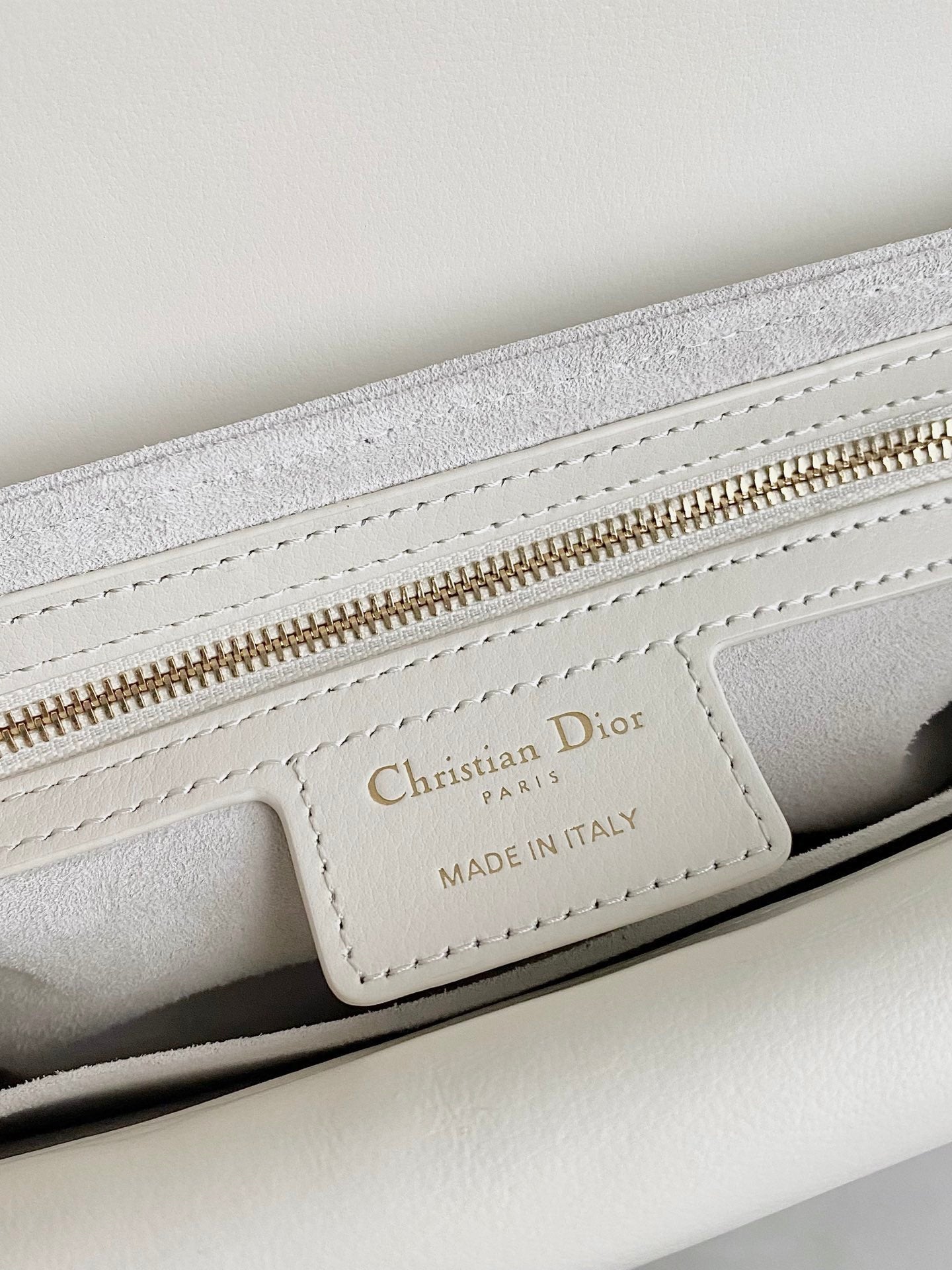 DIOR MINI JOLIE 22 BAG WHITE CALFSKIN