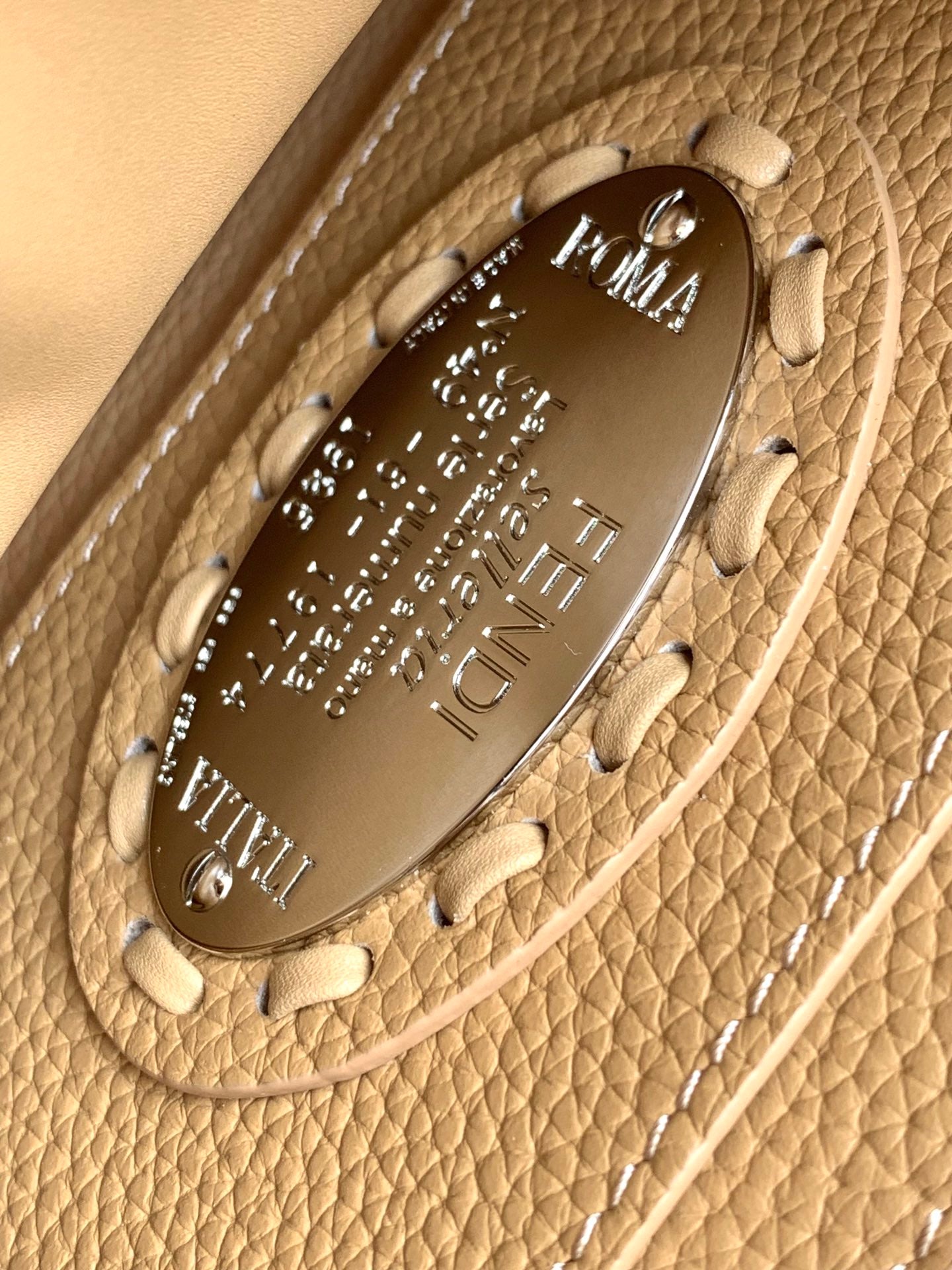 FENDI Peekaboo ISeeU Petite 20 Bag Light Brown Leather Shw