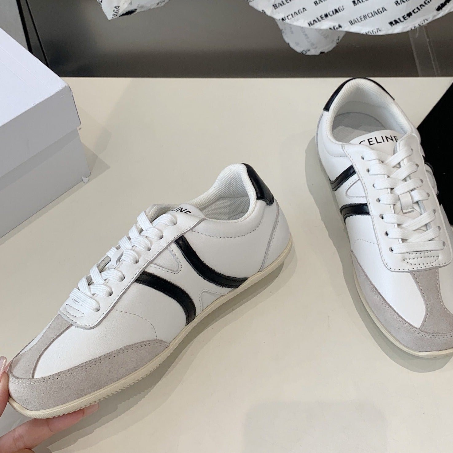 Celine JOGGER LOW LACE-UP SNEAKER IN CALFSKIN & SUEDE CALFSKIN OPTIC WHITE/GREY/BLACK