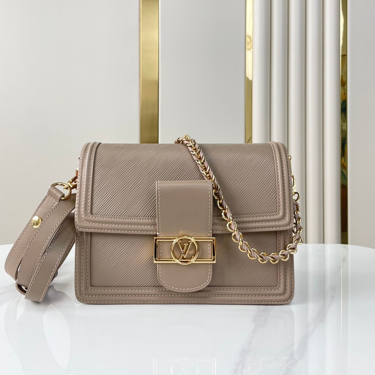 Louis Vuitton DAUPHINE MM 25 IN MEDIUM BROWN EPI GRAINED CALFSKIN GOLD HARDWARE