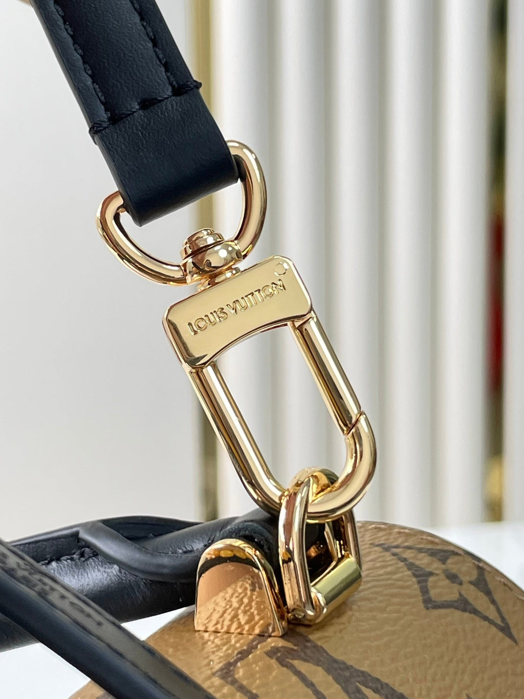 Louis Vuitton TILSITT 24 IN BROWN MONOGRAM AND MONOGRAM REVERSE CANVAS GOLD BUCKLE