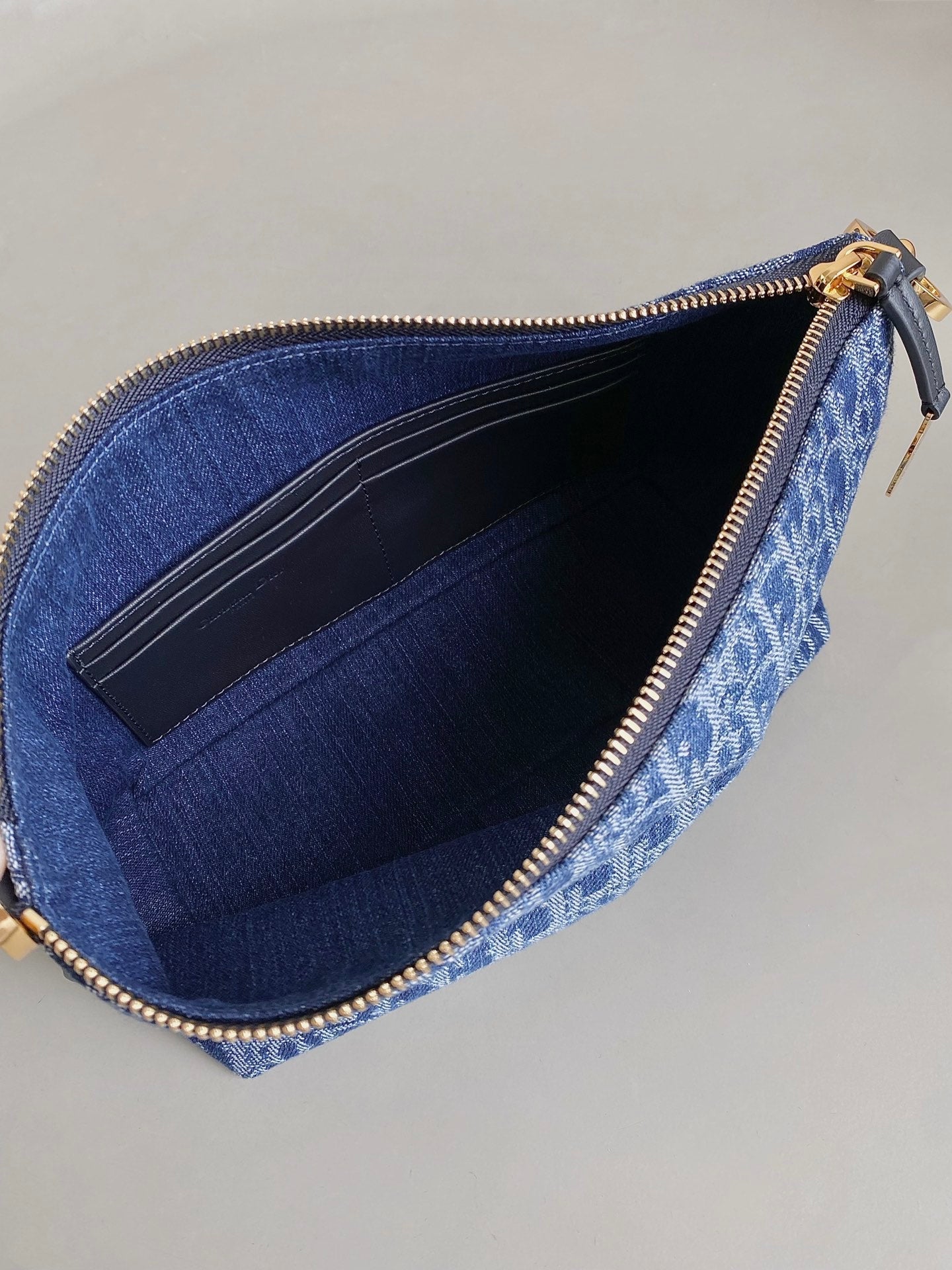 DIOR  DIORSTAR 28 HOBO BAG WITH CHAIN BLUE DENIM OBLIQUE JACQUARD