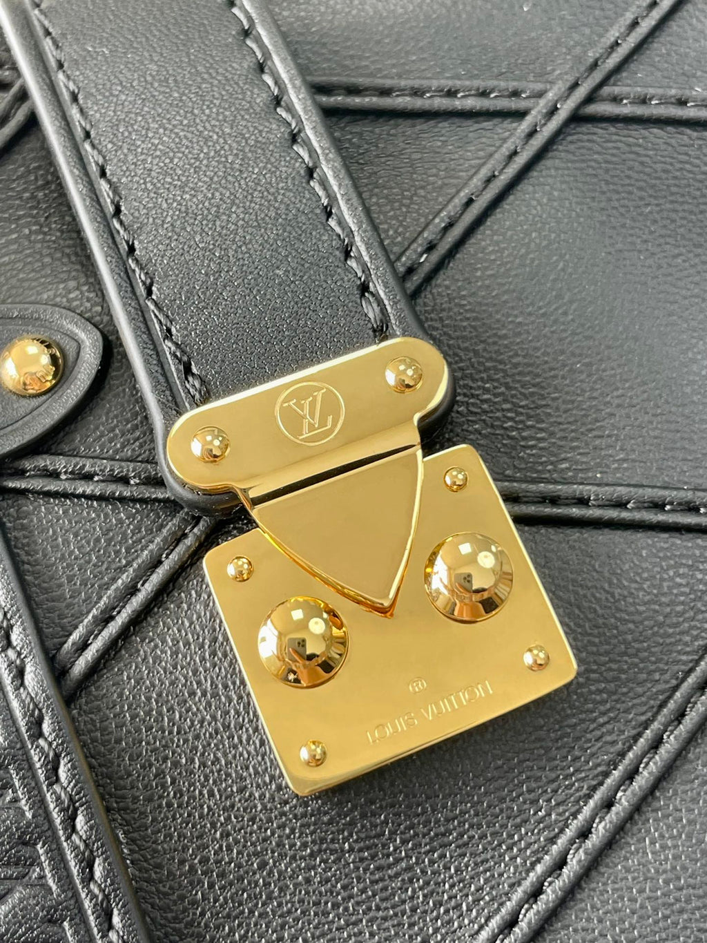 Louis Vuitton SIDE TRUNK 21 IN BLACK LAMBSKIN WITH CRISS CROSS PATTERN GOLD HARDWARE