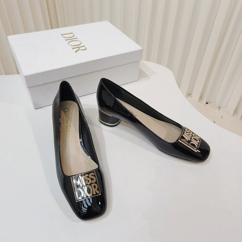 DIOR Miss  DIOR Pump 40mm In Glossy Black Cowhide 111368