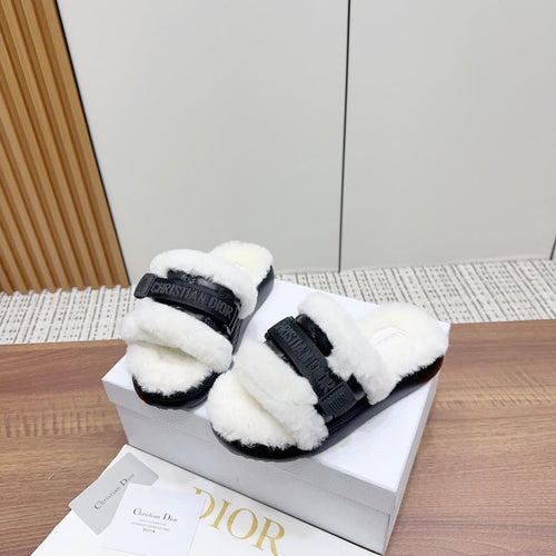 DIOR  DIORiviera Dio(r)evolution Slide Black White Quilted Fleece Lining And Lambskin