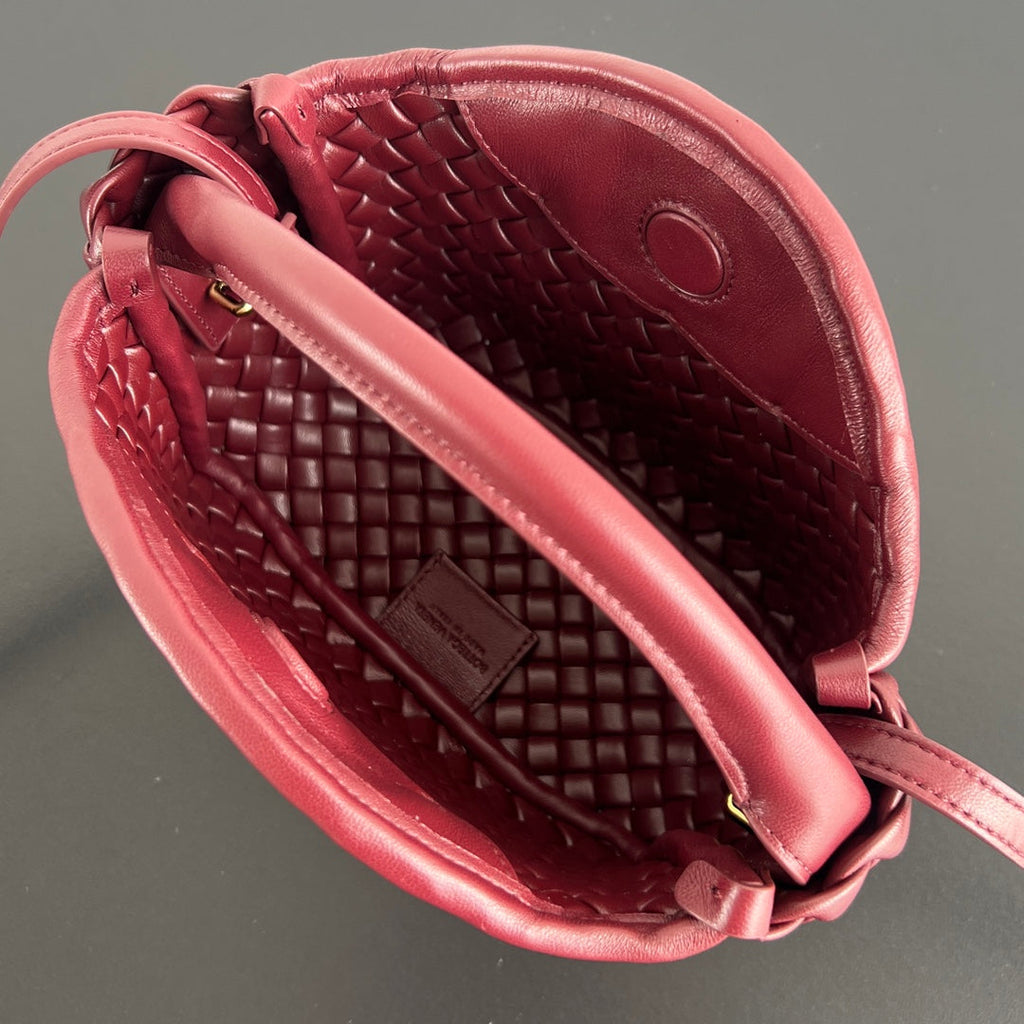 Bottega Veneta BV Small Cobble Top Handle 23cm Dark Red Lambskin