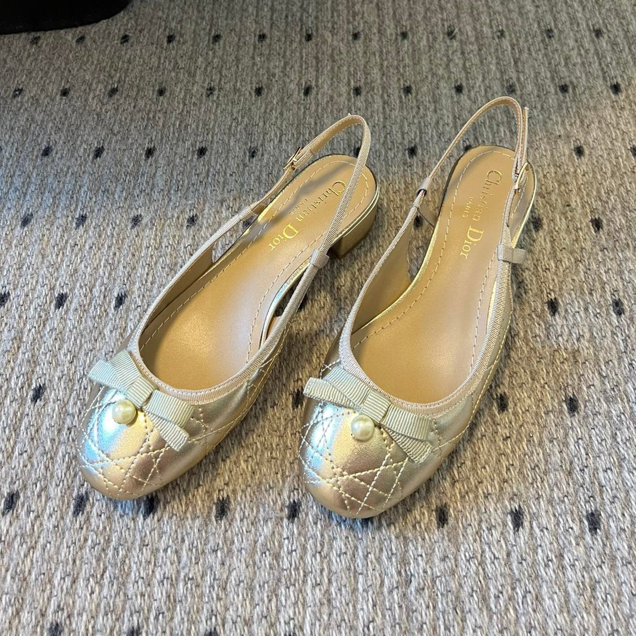 DIOR Ballet Slingback Pump 35mm In Gold Quilted Calfskin 997273